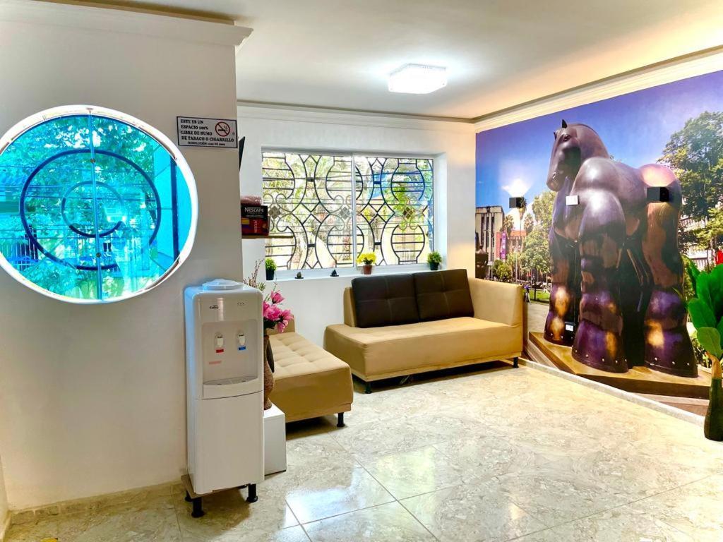 Hotel Eterna Primavera Медельин Экстерьер фото