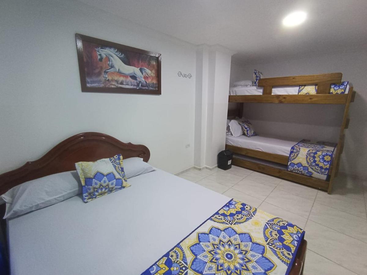 Hotel Eterna Primavera Медельин Экстерьер фото
