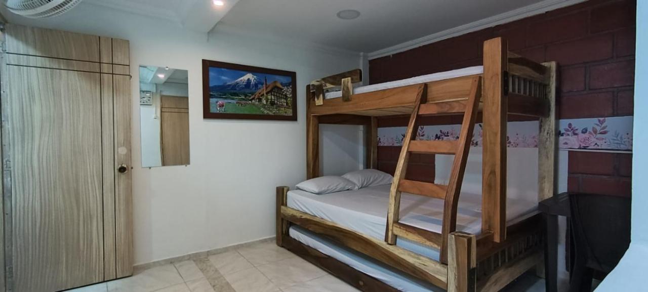 Hotel Eterna Primavera Медельин Экстерьер фото